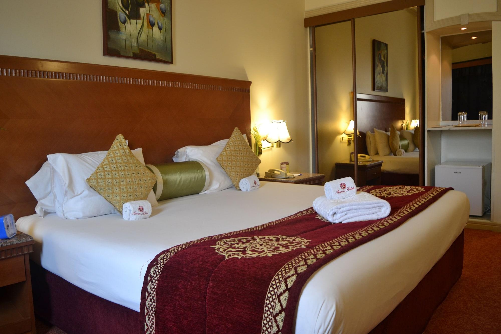 Ramee Guestline Hotel Дубай Екстер'єр фото